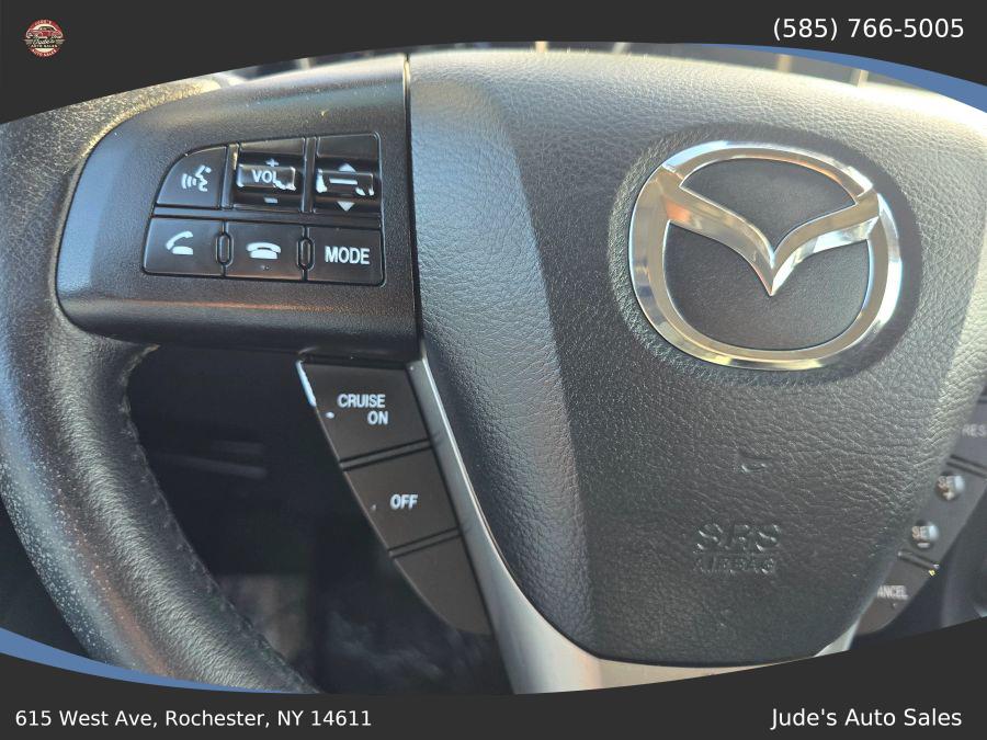 2013 Mazda Mazda3 i Touring Hatchback 4D, available for sale in Wolcott, New York | Auto Hunter CNY. Wolcott, New York 2013 Mazda Mazda3 i Touring Hatchback 4D, available for sale in Wolcott, New York | Auto Hunter CNY. Wolcott, New York
