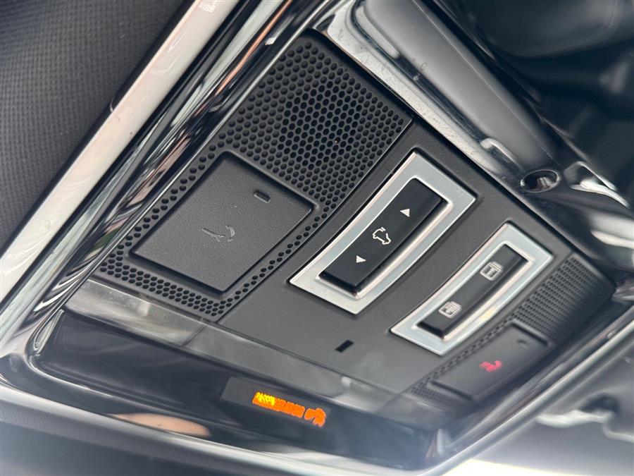 2018 Land Rover Range Rover Velar HSE R-Dynamic, available for sale in Floral Park, New York | Shop Auto NY. Floral Park, New York 2018 Land Rover Range Rover Velar HSE R-Dynamic, available for sale in Floral Park, New York | Shop Auto NY. Floral Park, New York