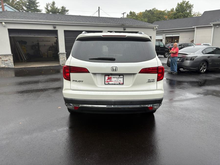 2017 Honda Pilot Elite AWD, available for sale in Branford, Connecticut | J&E Auto Sales LLC. Branford, Connecticut 2017 Honda Pilot Elite AWD, available for sale in Branford, Connecticut | J&E Auto Sales LLC. Branford, Connecticut