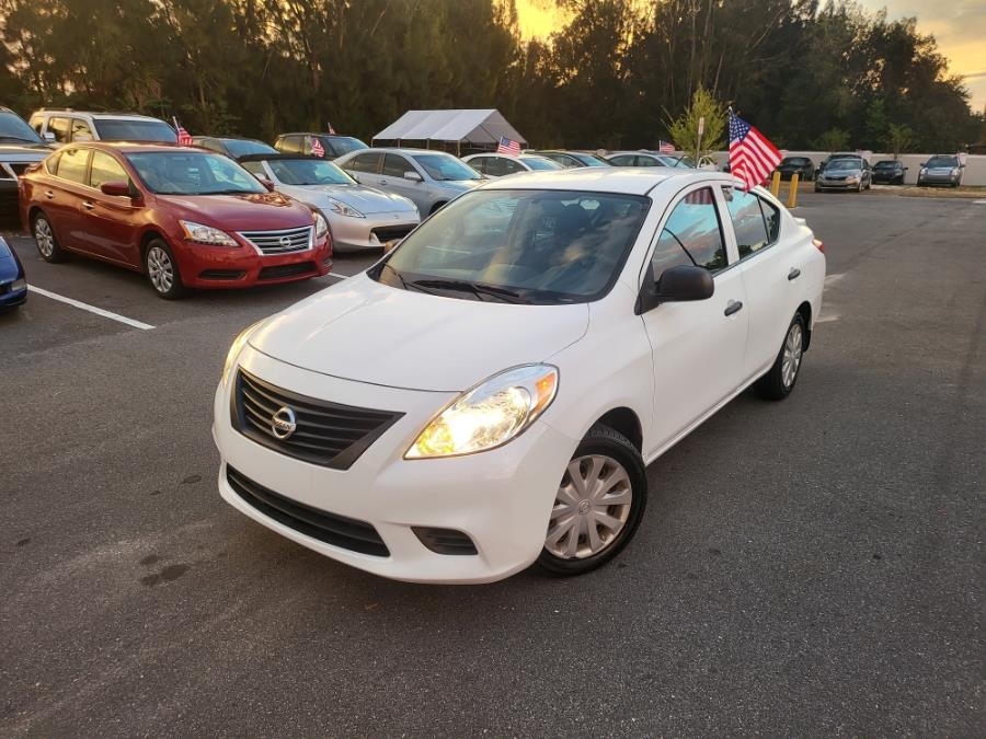 2014 Nissan Versa 4dr Sdn CVT 1.6 SV, available for sale in Orlando, Florida | Mickeys Driver Mart. Orlando, Florida 2014 Nissan Versa 4dr Sdn CVT 1.6 SV, available for sale in Orlando, Florida | Mickeys Driver Mart. Orlando, Florida