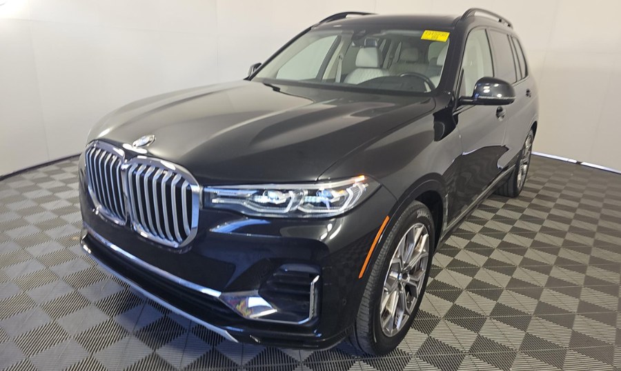 Used 2022 BMW X7 in Jamaica, New York | Sunrise Autoland. Jamaica, New York
