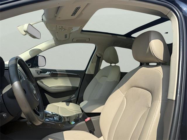 2016 Audi Q5 3.0T Premium Plus, available for sale in Stratford, Connecticut | Wiz Leasing Inc. Stratford, Connecticut 2016 Audi Q5 3.0T Premium Plus, available for sale in Stratford, Connecticut | Wiz Leasing Inc. Stratford, Connecticut