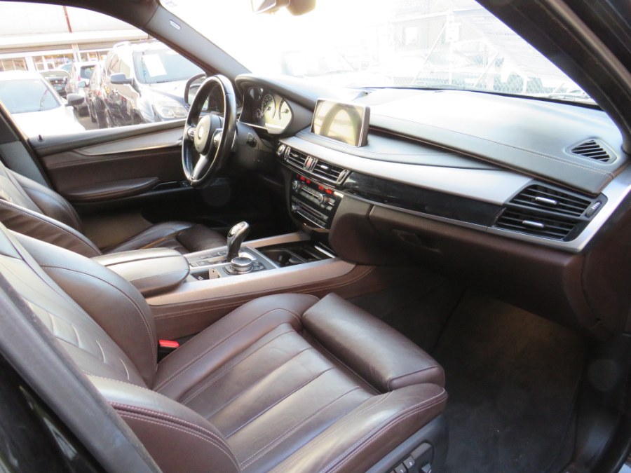 2016 BMW X5 AWD xDrive35i M Sport with Pano, available for sale in Middle Village, New York | Road Masters II INC. Middle Village, New York 2016 BMW X5 AWD xDrive35i M Sport with Pano, available for sale in Middle Village, New York | Road Masters II INC. Middle Village, New York