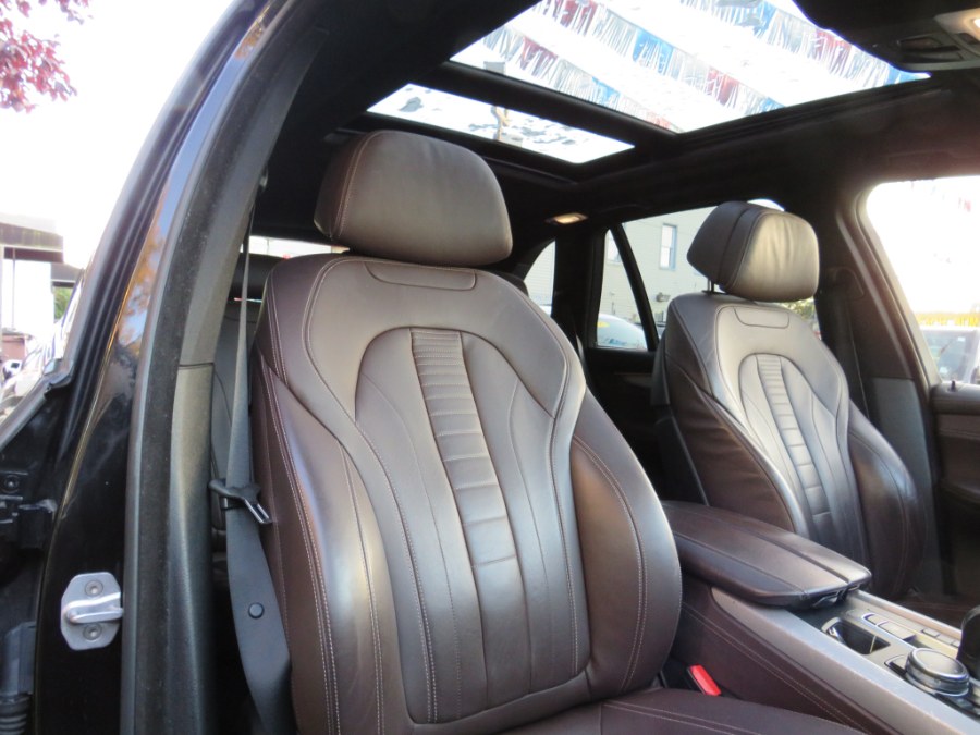 2016 BMW X5 AWD xDrive35i M Sport with Pano, available for sale in Middle Village, New York | Road Masters II INC. Middle Village, New York 2016 BMW X5 AWD xDrive35i M Sport with Pano, available for sale in Middle Village, New York | Road Masters II INC. Middle Village, New York