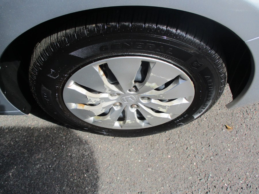 2009 Honda Accord Sdn LX, available for sale in Meriden, Connecticut | Cos Central Auto. Meriden, Connecticut 2009 Honda Accord Sdn LX, available for sale in Meriden, Connecticut | Cos Central Auto. Meriden, Connecticut