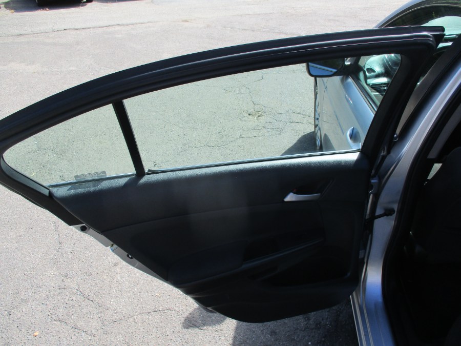 2009 Honda Accord Sdn LX, available for sale in Meriden, Connecticut | Cos Central Auto. Meriden, Connecticut 2009 Honda Accord Sdn LX, available for sale in Meriden, Connecticut | Cos Central Auto. Meriden, Connecticut
