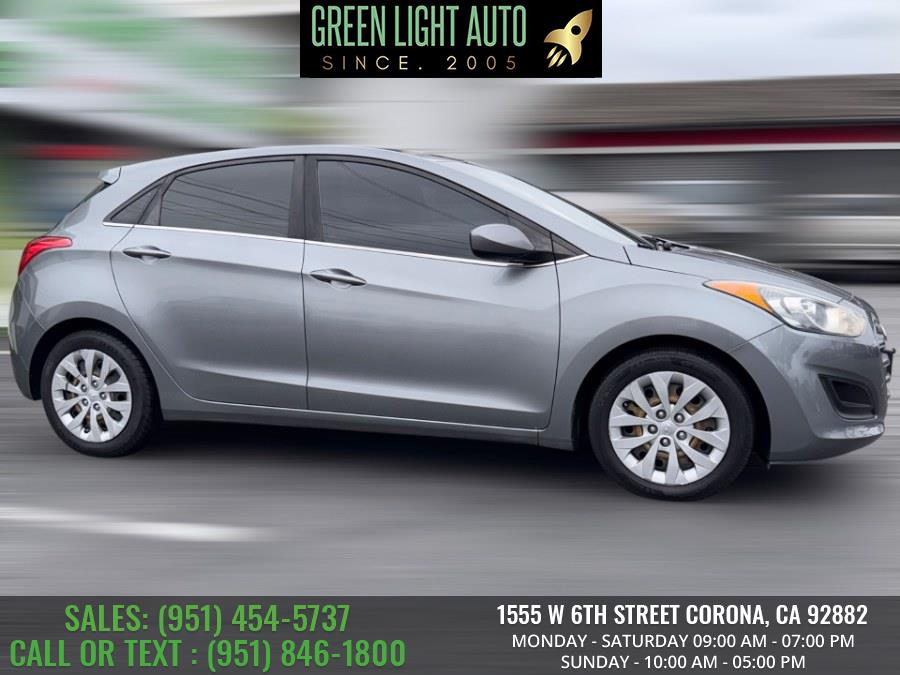 2017 Hyundai Elantra GT Base Value Edition Tech photo 10
