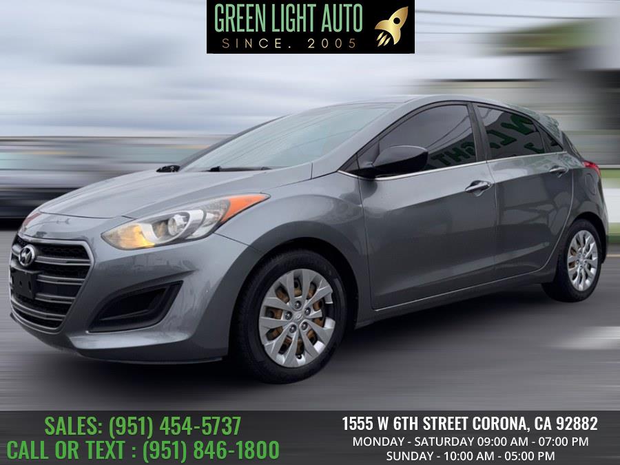 2017 Hyundai Elantra GT Base Value Edition Tech photo 4