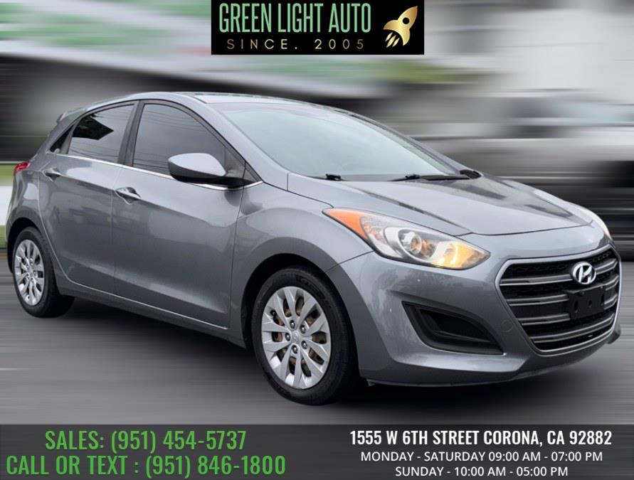 2017 Hyundai Elantra GT Base Value Edition Tech photo 6