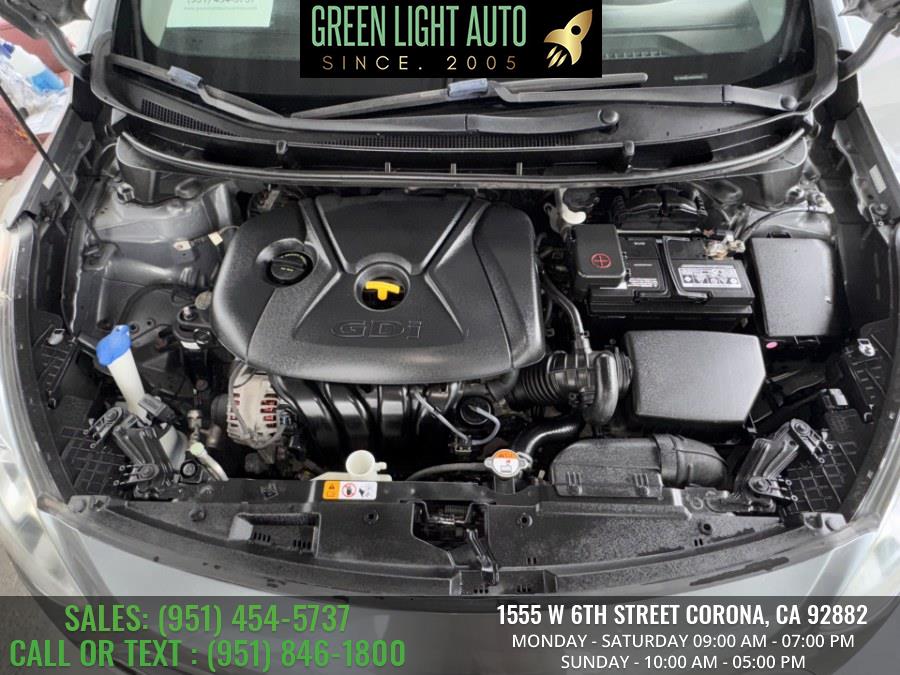 2017 Hyundai Elantra GT Base Value Edition Tech photo 15