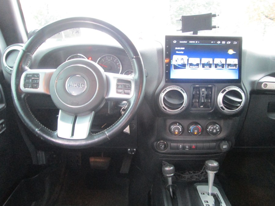 2014 Jeep Wrangler Unlimited 4WD 4dr FREEDOM EDITION, available for sale in Levittown, Pennsylvania | Levittown Auto. Levittown, Pennsylvania 2014 Jeep Wrangler Unlimited 4WD 4dr FREEDOM EDITION, available for sale in Levittown, Pennsylvania | Levittown Auto. Levittown, Pennsylvania