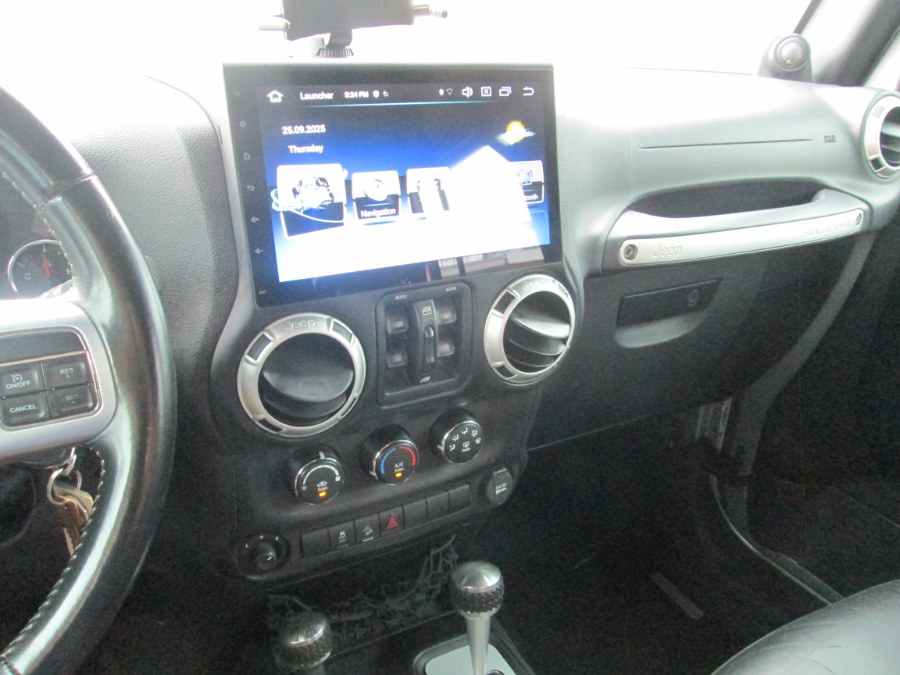 2014 Jeep Wrangler Unlimited 4WD 4dr FREEDOM EDITION, available for sale in Levittown, Pennsylvania | Levittown Auto. Levittown, Pennsylvania 2014 Jeep Wrangler Unlimited 4WD 4dr FREEDOM EDITION, available for sale in Levittown, Pennsylvania | Levittown Auto. Levittown, Pennsylvania