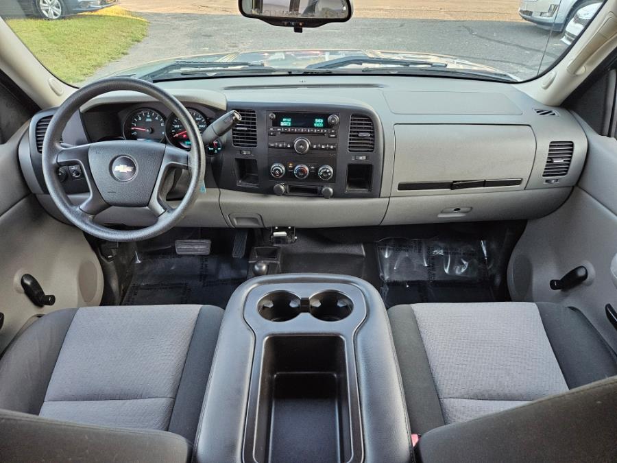 2008 Chevrolet Silverado 1500 4WD Ext Cab 143.5" Work Truck, available for sale in East Windsor, Connecticut | Toro Auto. East Windsor, Connecticut 2008 Chevrolet Silverado 1500 4WD Ext Cab 143.5" Work Truck, available for sale in East Windsor, Connecticut | Toro Auto. East Windsor, Connecticut