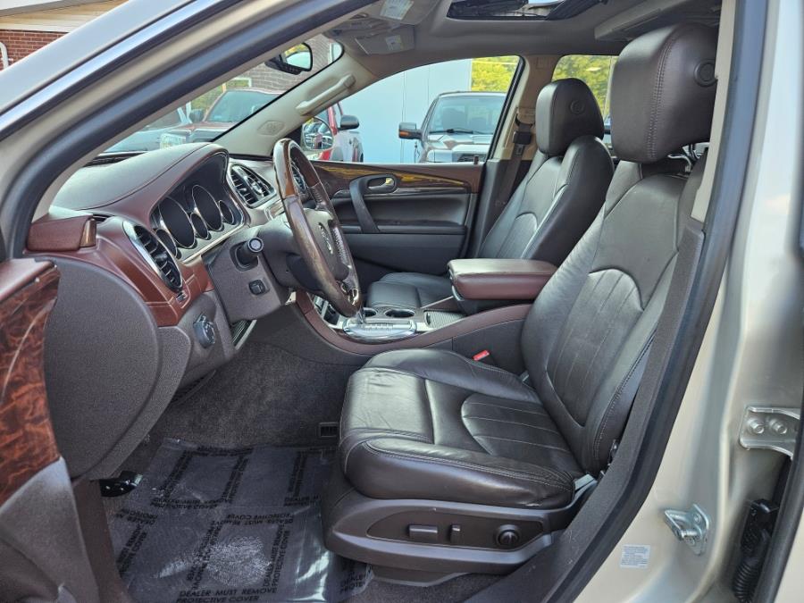 2014 Buick Enclave AWD 4dr Premium, available for sale in East Windsor, Connecticut | Toro Auto. East Windsor, Connecticut 2014 Buick Enclave AWD 4dr Premium, available for sale in East Windsor, Connecticut | Toro Auto. East Windsor, Connecticut