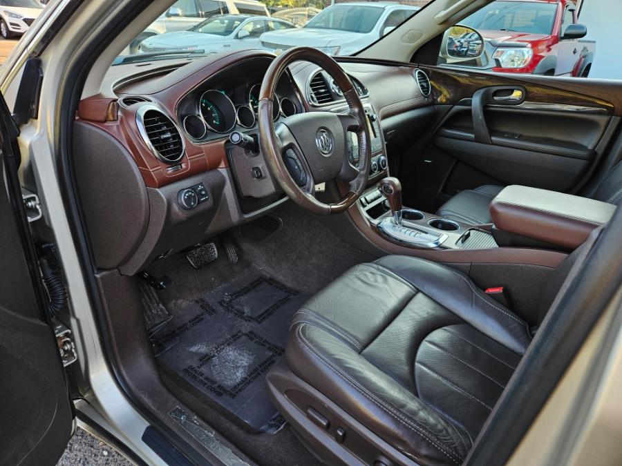 2014 Buick Enclave AWD 4dr Premium, available for sale in East Windsor, Connecticut | Toro Auto. East Windsor, Connecticut 2014 Buick Enclave AWD 4dr Premium, available for sale in East Windsor, Connecticut | Toro Auto. East Windsor, Connecticut