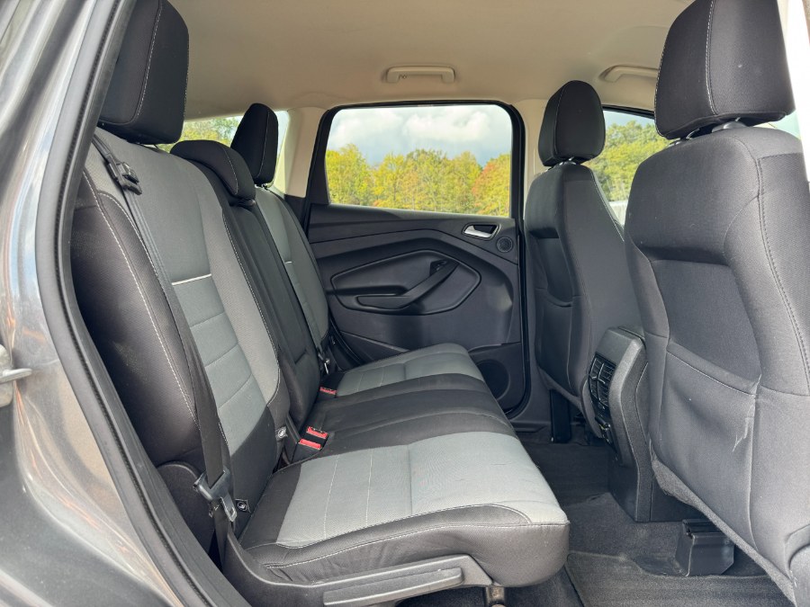 2014 Ford Escape 4WD 4dr SE, available for sale in Ortonville, Michigan | Marsh Auto Sales LLC. Ortonville, Michigan 2014 Ford Escape 4WD 4dr SE, available for sale in Ortonville, Michigan | Marsh Auto Sales LLC. Ortonville, Michigan