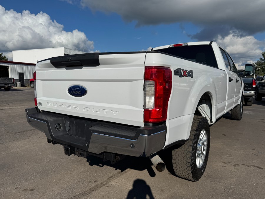 2018 Ford Super Duty F-350 SRW XLT 4WD Crew Cab 8'' Box, available for sale in Ortonville, Michigan | Marsh Auto Sales LLC. Ortonville, Michigan 2018 Ford Super Duty F-350 SRW XLT 4WD Crew Cab 8'' Box, available for sale in Ortonville, Michigan | Marsh Auto Sales LLC. Ortonville, Michigan