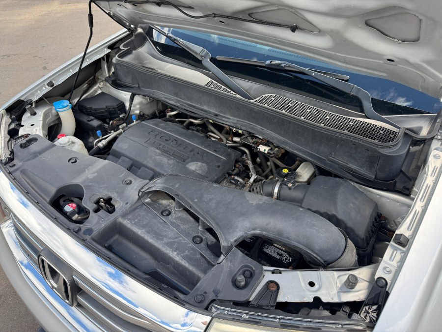 2013 Honda Pilot 4WD 4dr EX-L, available for sale in Ortonville, Michigan | Marsh Auto Sales LLC. Ortonville, Michigan 2013 Honda Pilot 4WD 4dr EX-L, available for sale in Ortonville, Michigan | Marsh Auto Sales LLC. Ortonville, Michigan