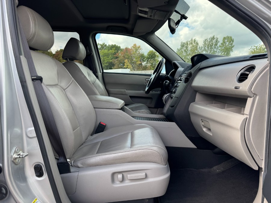 2013 Honda Pilot 4WD 4dr EX-L, available for sale in Ortonville, Michigan | Marsh Auto Sales LLC. Ortonville, Michigan 2013 Honda Pilot 4WD 4dr EX-L, available for sale in Ortonville, Michigan | Marsh Auto Sales LLC. Ortonville, Michigan