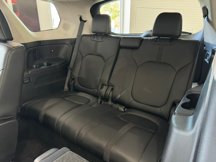 2025 Honda Pilot Touring AWD, available for sale in Franklin Square, New York | Luxury Motor Club. Franklin Square, New York 2025 Honda Pilot Touring AWD, available for sale in Franklin Square, New York | Luxury Motor Club. Franklin Square, New York