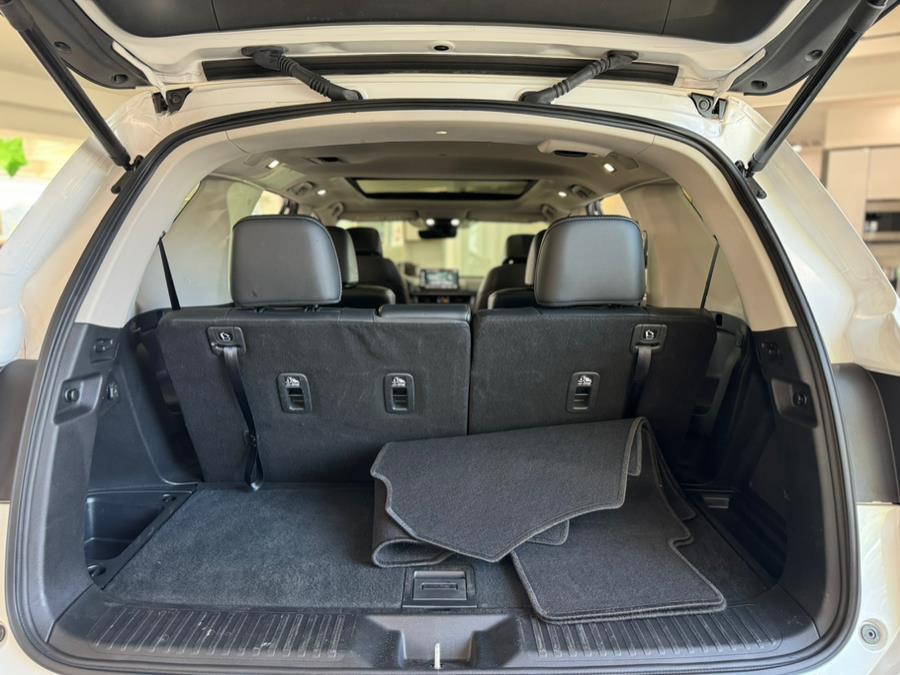 2025 Honda Pilot Touring AWD, available for sale in Franklin Square, New York | Luxury Motor Club. Franklin Square, New York 2025 Honda Pilot Touring AWD, available for sale in Franklin Square, New York | Luxury Motor Club. Franklin Square, New York