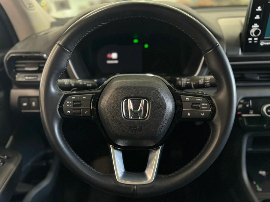 2025 Honda Pilot Touring AWD, available for sale in Franklin Square, New York | Luxury Motor Club. Franklin Square, New York 2025 Honda Pilot Touring AWD, available for sale in Franklin Square, New York | Luxury Motor Club. Franklin Square, New York