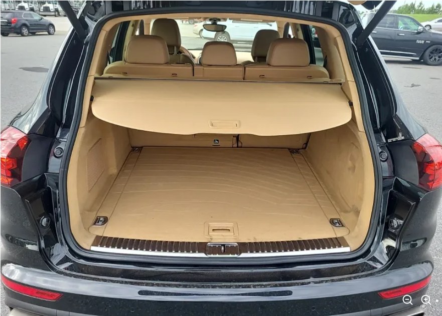 2016 Porsche Cayenne AWD 4dr, available for sale in Hicksville, New York | REGAL AUTOHAUS Auto Service and Sales. Hicksville, New York 2016 Porsche Cayenne AWD 4dr, available for sale in Hicksville, New York | REGAL AUTOHAUS Auto Service and Sales. Hicksville, New York