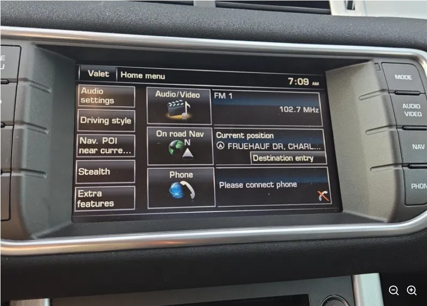 2014 Land Rover Range Rover Evoque 5dr HB Pure Plus, available for sale in Hicksville, New York | REGAL AUTOHAUS Auto Service and Sales. Hicksville, New York 2014 Land Rover Range Rover Evoque 5dr HB Pure Plus, available for sale in Hicksville, New York | REGAL AUTOHAUS Auto Service and Sales. Hicksville, New York