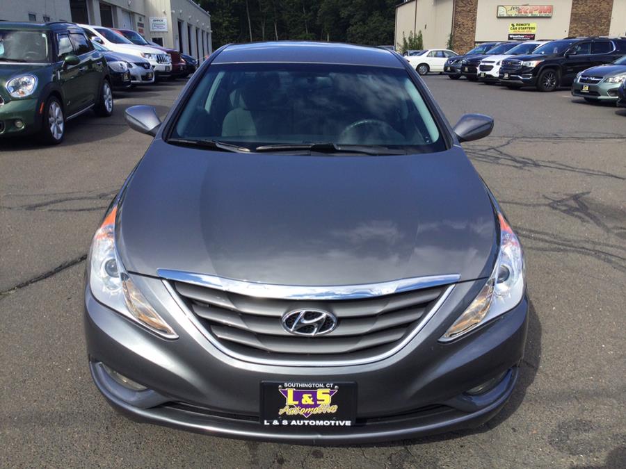 2013 Hyundai Sonata GLS photo 2