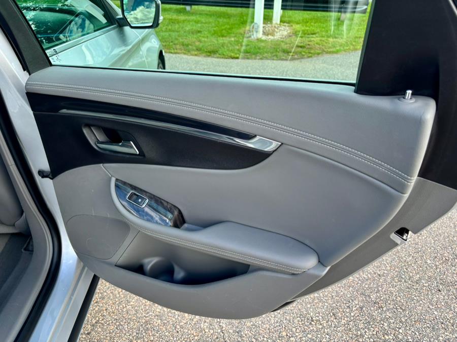2014 Chevrolet Impala 2LT photo 15