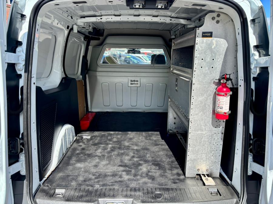 2017 Ford Transit Van XL photo 24