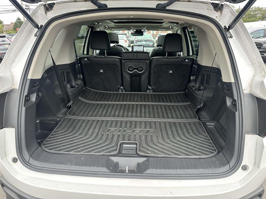 2023 Honda Pilot Elite, available for sale in Patchogue, New York | Baron Supercenter. Patchogue, New York 2023 Honda Pilot Elite, available for sale in Patchogue, New York | Baron Supercenter. Patchogue, New York
