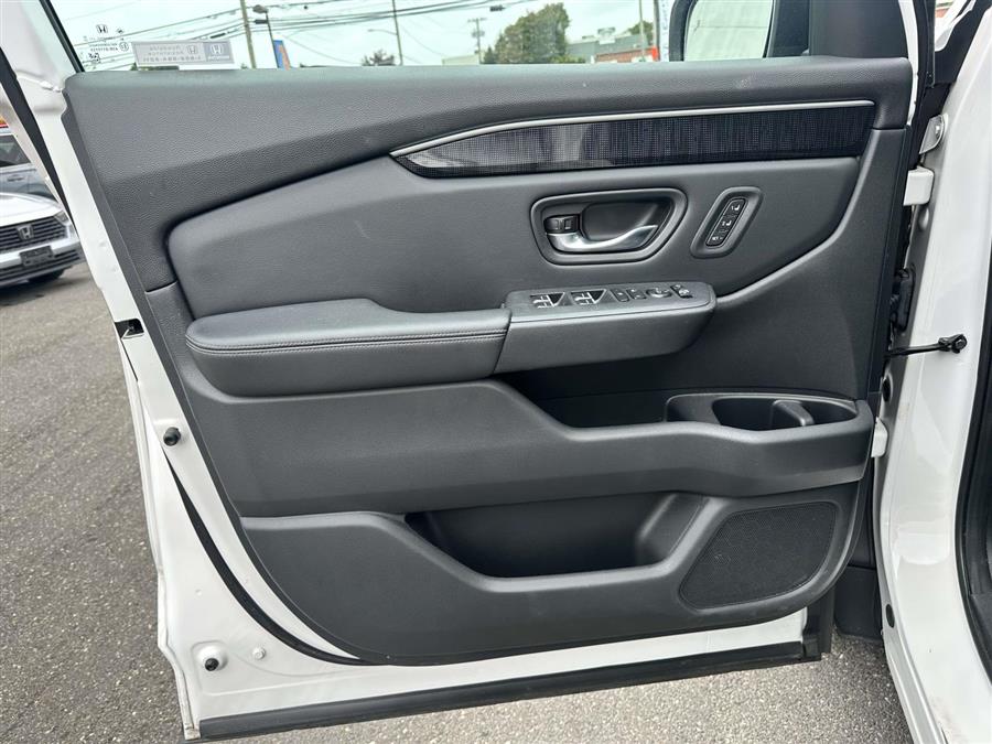 2023 Honda Pilot Elite, available for sale in Patchogue, New York | Baron Supercenter. Patchogue, New York 2023 Honda Pilot Elite, available for sale in Patchogue, New York | Baron Supercenter. Patchogue, New York