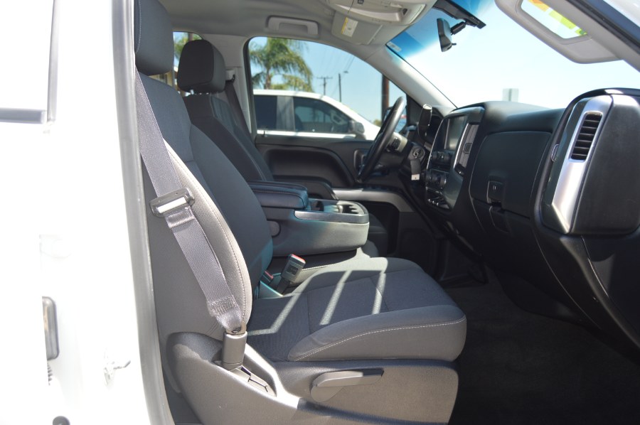 2016 Chevrolet Silverado 1500 4WD Crew Cab 153.0" LT w/2LT, available for sale in Moreno Valley, California | Fusion Motors Inc. Moreno Valley, California 2016 Chevrolet Silverado 1500 4WD Crew Cab 153.0" LT w/2LT, available for sale in Moreno Valley, California | Fusion Motors Inc. Moreno Valley, California