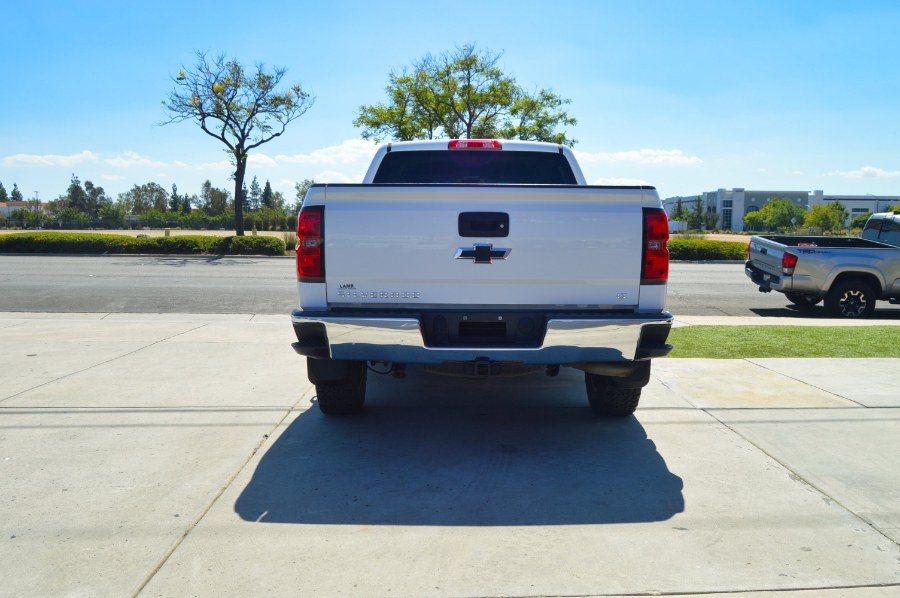 2016 Chevrolet Silverado 1500 4WD Crew Cab 153.0" LT w/2LT, available for sale in Moreno Valley, California | Fusion Motors Inc. Moreno Valley, California 2016 Chevrolet Silverado 1500 4WD Crew Cab 153.0" LT w/2LT, available for sale in Moreno Valley, California | Fusion Motors Inc. Moreno Valley, California