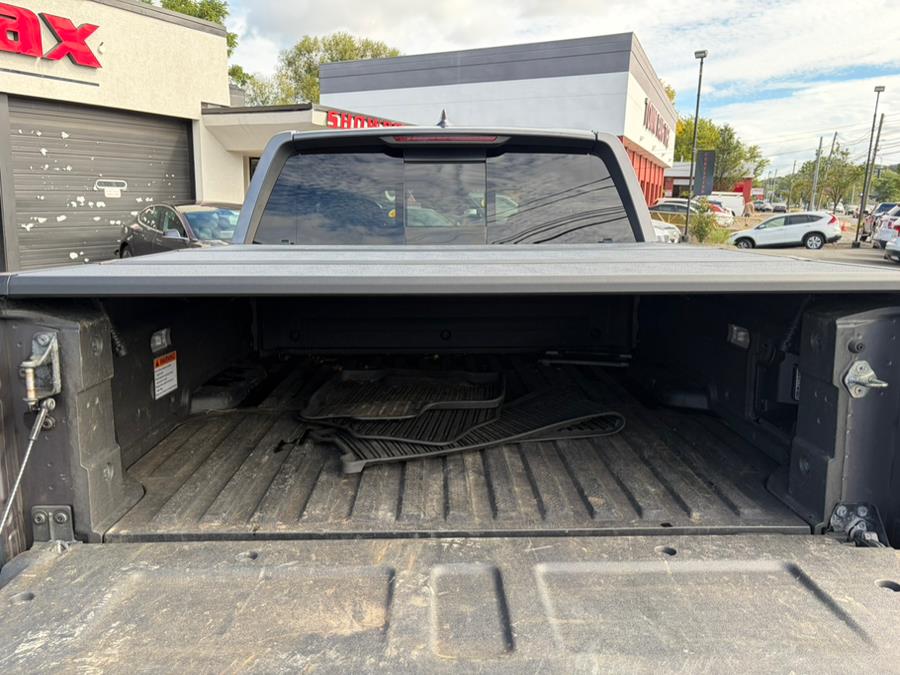 2017 Honda Ridgeline RTL-E 4x4 Crew Cab 5.3'' Bed, available for sale in West Hartford, Connecticut | AutoMax. West Hartford, Connecticut 2017 Honda Ridgeline RTL-E 4x4 Crew Cab 5.3'' Bed, available for sale in West Hartford, Connecticut | AutoMax. West Hartford, Connecticut