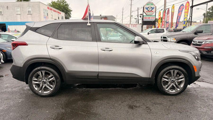 2022 Kia Seltos LX Sport Utility 4D, available for sale in Linden, New Jersey | Route 27 Auto Mall. Linden, New Jersey 2022 Kia Seltos LX Sport Utility 4D, available for sale in Linden, New Jersey | Route 27 Auto Mall. Linden, New Jersey