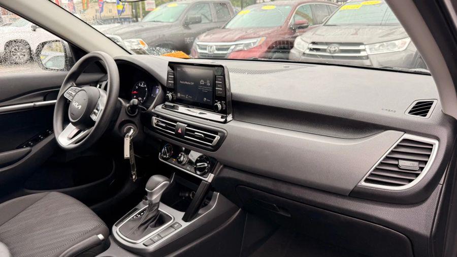 2022 Kia Seltos LX Sport Utility 4D, available for sale in Linden, New Jersey | Route 27 Auto Mall. Linden, New Jersey 2022 Kia Seltos LX Sport Utility 4D, available for sale in Linden, New Jersey | Route 27 Auto Mall. Linden, New Jersey