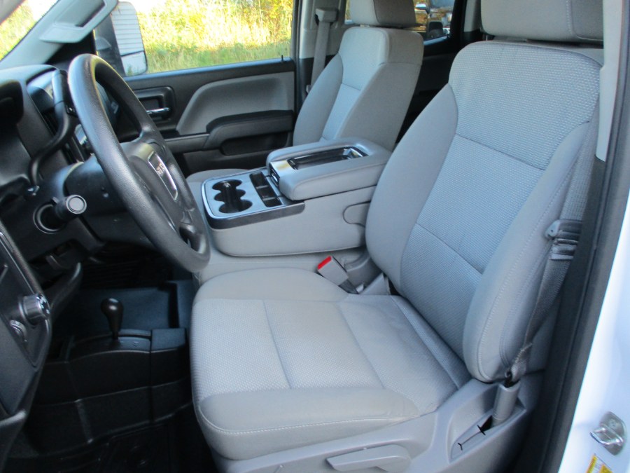 2016 GMC Sierra 2500HD 4WD Double Cab 144.2", available for sale in Suffield, Connecticut | Suffield Auto LLC. Suffield, Connecticut 2016 GMC Sierra 2500HD 4WD Double Cab 144.2", available for sale in Suffield, Connecticut | Suffield Auto LLC. Suffield, Connecticut