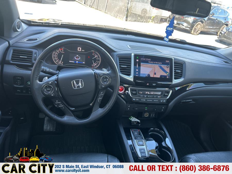 2016 Honda Pilot AWD 4dr Elite w/RES & Navi, available for sale in East Windsor, Connecticut | Car City LLC. East Windsor, Connecticut 2016 Honda Pilot AWD 4dr Elite w/RES & Navi, available for sale in East Windsor, Connecticut | Car City LLC. East Windsor, Connecticut