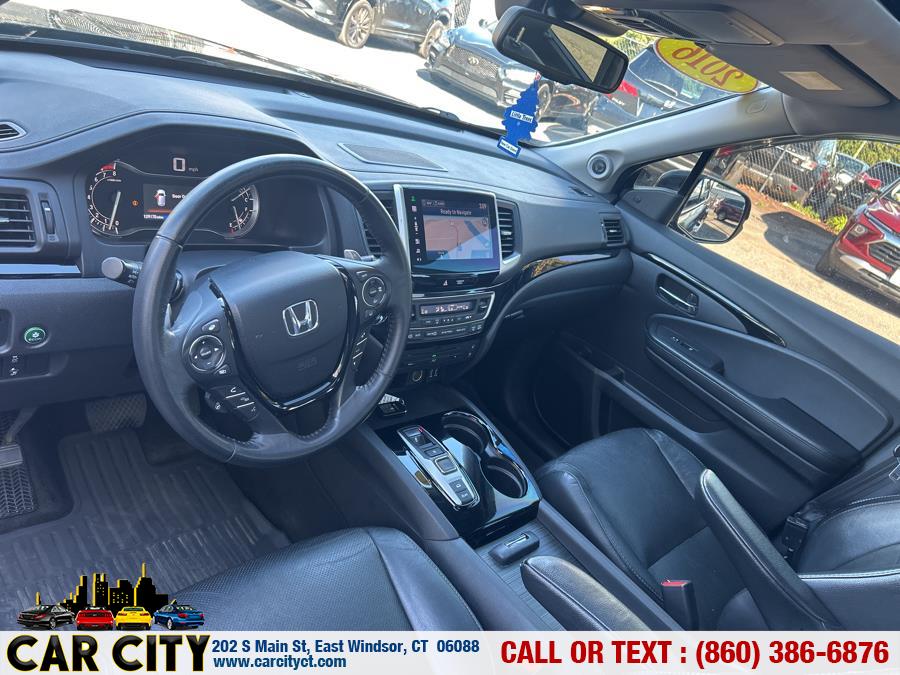 2016 Honda Pilot AWD 4dr Elite w/RES & Navi, available for sale in East Windsor, Connecticut | Car City LLC. East Windsor, Connecticut 2016 Honda Pilot AWD 4dr Elite w/RES & Navi, available for sale in East Windsor, Connecticut | Car City LLC. East Windsor, Connecticut