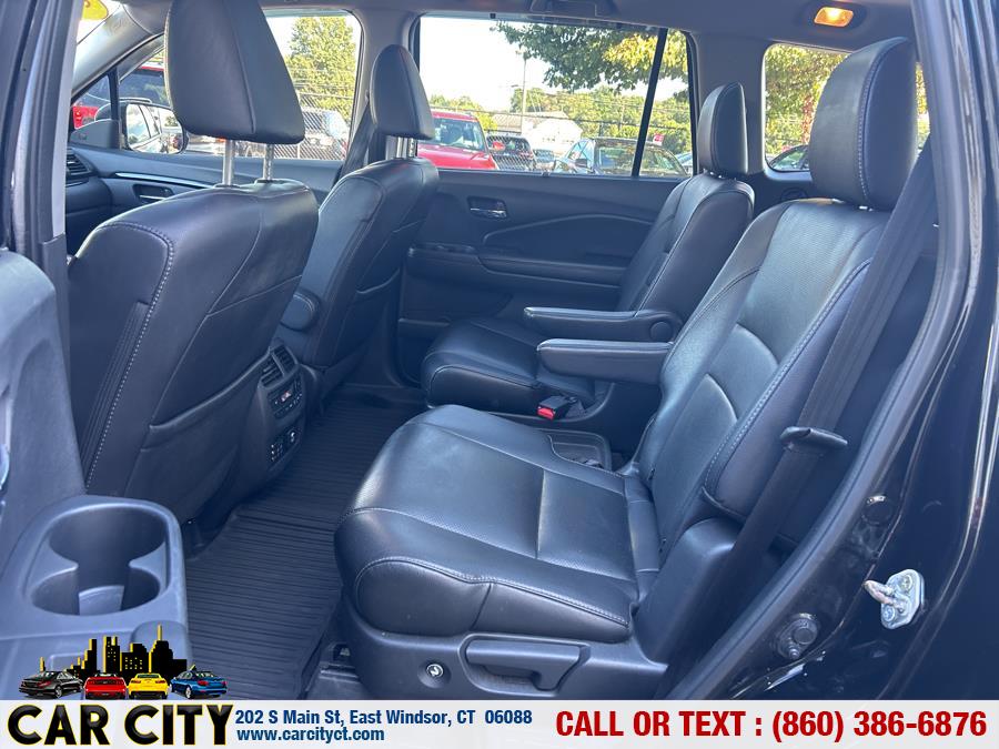 2016 Honda Pilot AWD 4dr Elite w/RES & Navi, available for sale in East Windsor, Connecticut | Car City LLC. East Windsor, Connecticut 2016 Honda Pilot AWD 4dr Elite w/RES & Navi, available for sale in East Windsor, Connecticut | Car City LLC. East Windsor, Connecticut