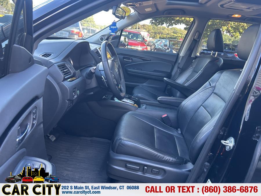 2016 Honda Pilot AWD 4dr Elite w/RES & Navi, available for sale in East Windsor, Connecticut | Car City LLC. East Windsor, Connecticut 2016 Honda Pilot AWD 4dr Elite w/RES & Navi, available for sale in East Windsor, Connecticut | Car City LLC. East Windsor, Connecticut