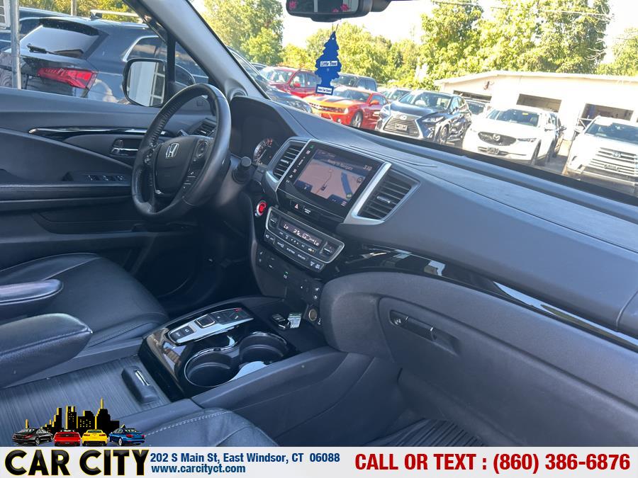 2016 Honda Pilot AWD 4dr Elite w/RES & Navi, available for sale in East Windsor, Connecticut | Car City LLC. East Windsor, Connecticut 2016 Honda Pilot AWD 4dr Elite w/RES & Navi, available for sale in East Windsor, Connecticut | Car City LLC. East Windsor, Connecticut