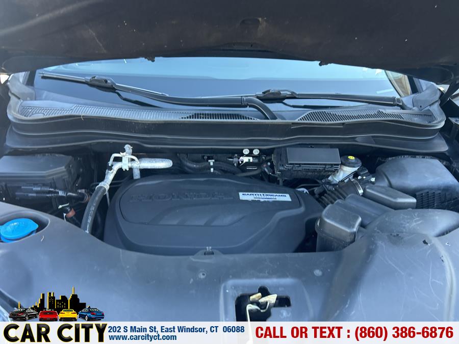 2016 Honda Pilot AWD 4dr Elite w/RES & Navi, available for sale in East Windsor, Connecticut | Car City LLC. East Windsor, Connecticut 2016 Honda Pilot AWD 4dr Elite w/RES & Navi, available for sale in East Windsor, Connecticut | Car City LLC. East Windsor, Connecticut