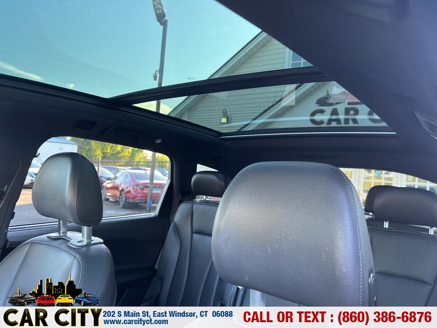 2017 Audi Q7 3.0 TFSI Premium Plus, available for sale in East Windsor, Connecticut | Car City LLC. East Windsor, Connecticut 2017 Audi Q7 3.0 TFSI Premium Plus, available for sale in East Windsor, Connecticut | Car City LLC. East Windsor, Connecticut