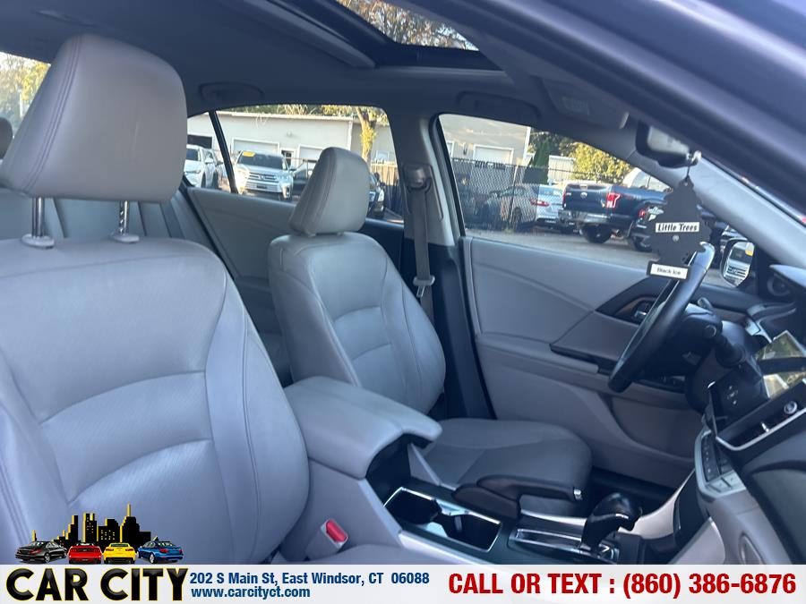 2015 Honda Accord Sedan 4dr I4 CVT EX-L w/Navi, available for sale in East Windsor, Connecticut | Car City LLC. East Windsor, Connecticut 2015 Honda Accord Sedan 4dr I4 CVT EX-L w/Navi, available for sale in East Windsor, Connecticut | Car City LLC. East Windsor, Connecticut