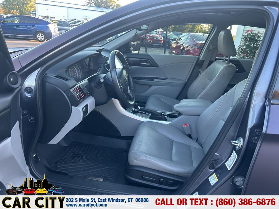 2015 Honda Accord Sedan 4dr I4 CVT EX-L w/Navi, available for sale in East Windsor, Connecticut | Car City LLC. East Windsor, Connecticut 2015 Honda Accord Sedan 4dr I4 CVT EX-L w/Navi, available for sale in East Windsor, Connecticut | Car City LLC. East Windsor, Connecticut