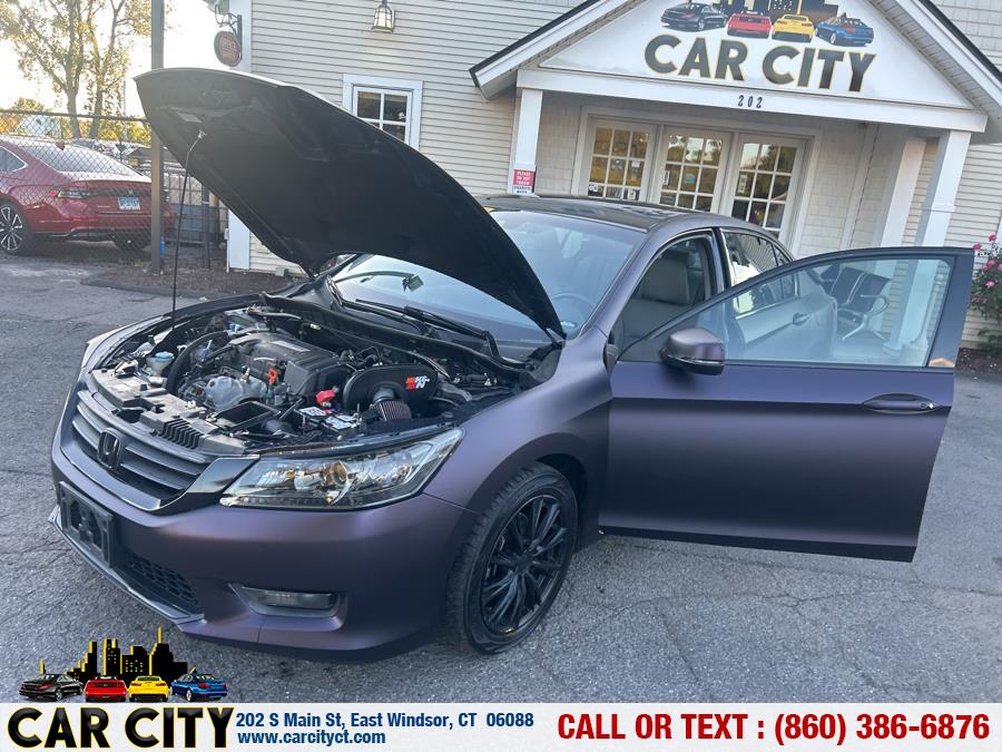 2015 Honda Accord Sedan 4dr I4 CVT EX-L w/Navi, available for sale in East Windsor, Connecticut | Car City LLC. East Windsor, Connecticut 2015 Honda Accord Sedan 4dr I4 CVT EX-L w/Navi, available for sale in East Windsor, Connecticut | Car City LLC. East Windsor, Connecticut