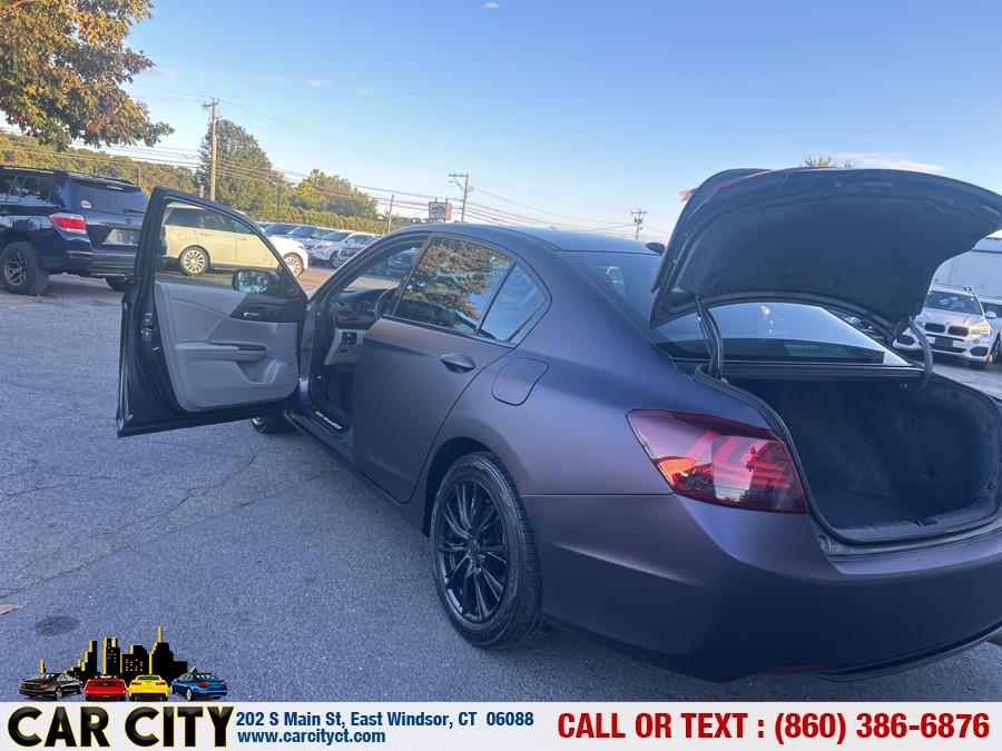 2015 Honda Accord Sedan 4dr I4 CVT EX-L w/Navi, available for sale in East Windsor, Connecticut | Car City LLC. East Windsor, Connecticut 2015 Honda Accord Sedan 4dr I4 CVT EX-L w/Navi, available for sale in East Windsor, Connecticut | Car City LLC. East Windsor, Connecticut